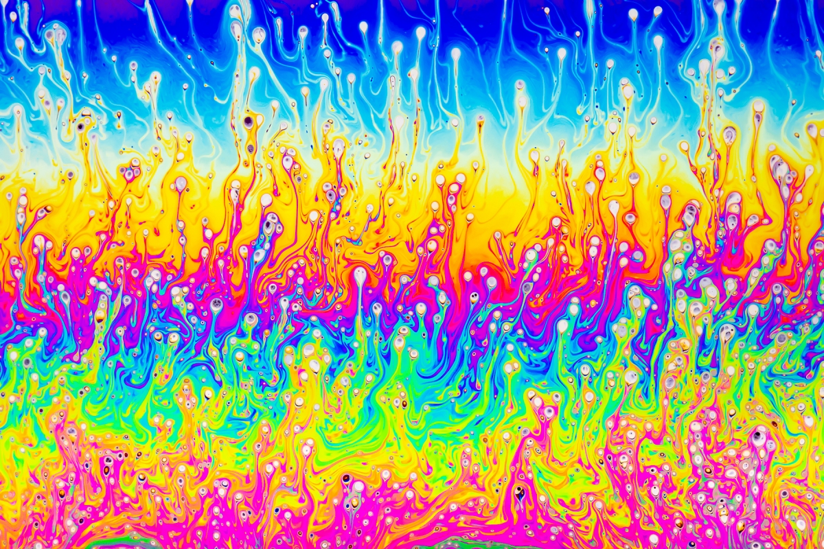 The many faces of a soap bubble