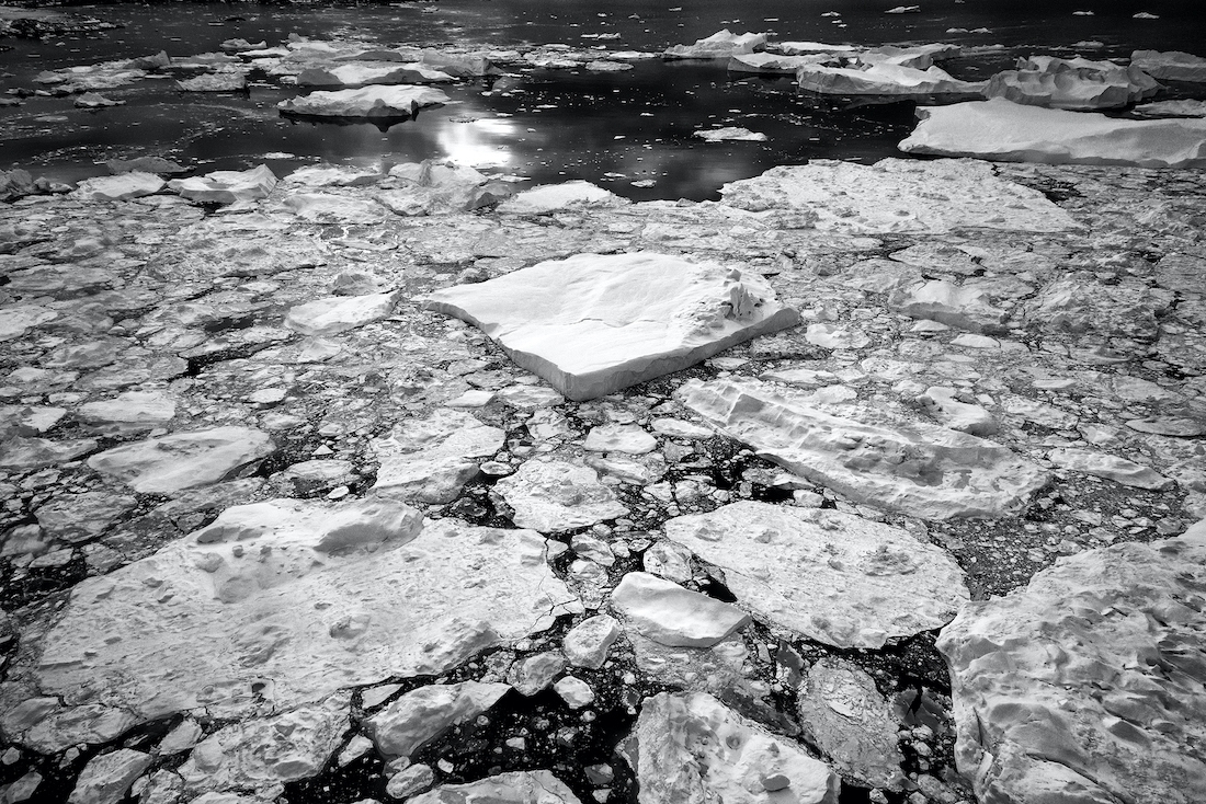 Over the iceberg (Black and White)