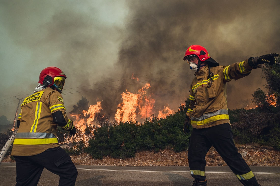 Exhausting fire