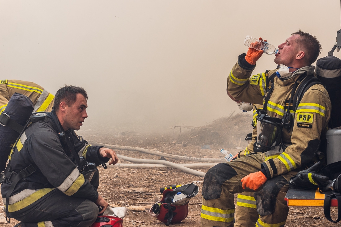 Exhausting fire