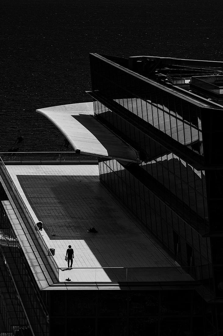 Living in City Geometry