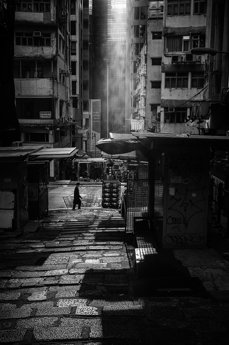 Living in City Geometry
