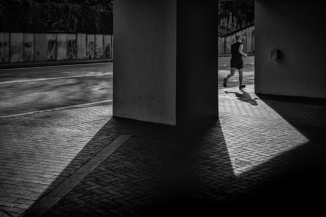 Living in City Geometry