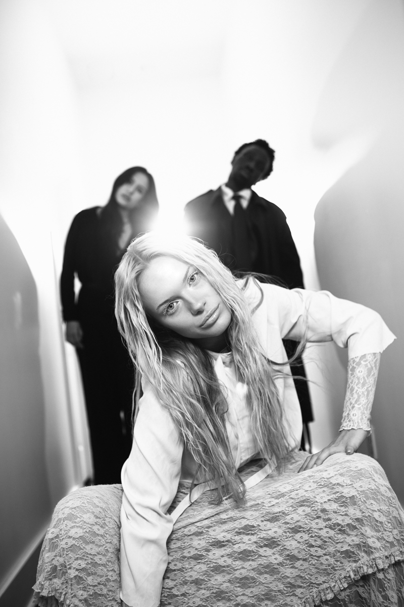 An Angel In the House of Ann Demeulemeester