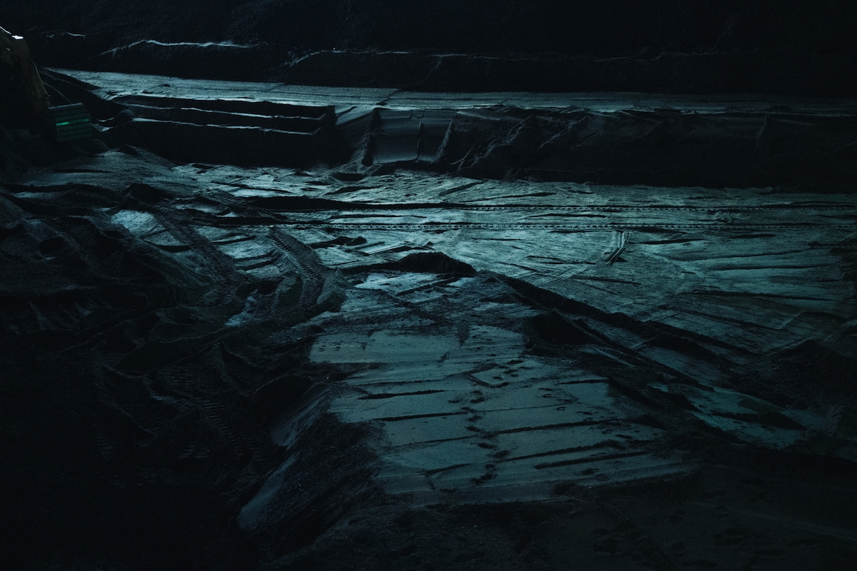 Nocturnal Beacons